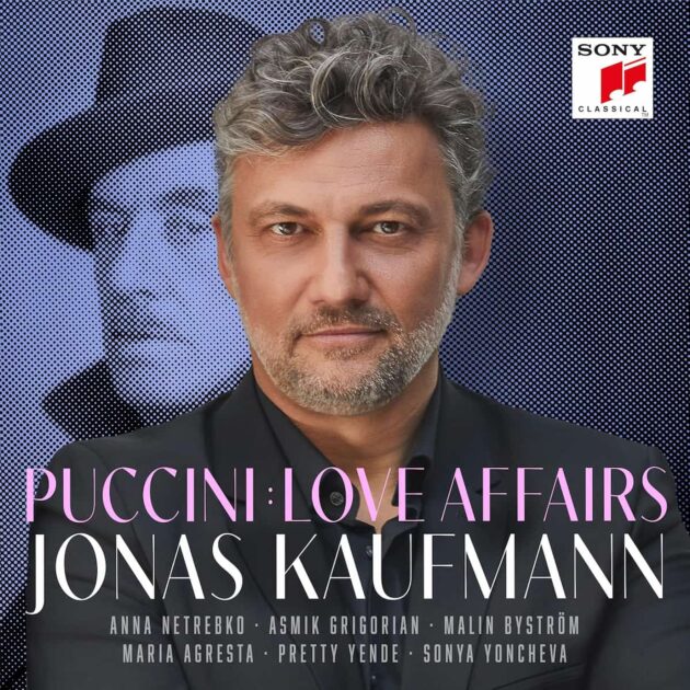 Klassik-CD von Jonas Kaufmann “Puccini Love Affairs” 2024 veröffentlicht - hier im Bild das Album Cover mit dem Gesicht von Jonas Kaufmann im Vordergrund und dem von Giacomo Puccini im Hintergrund