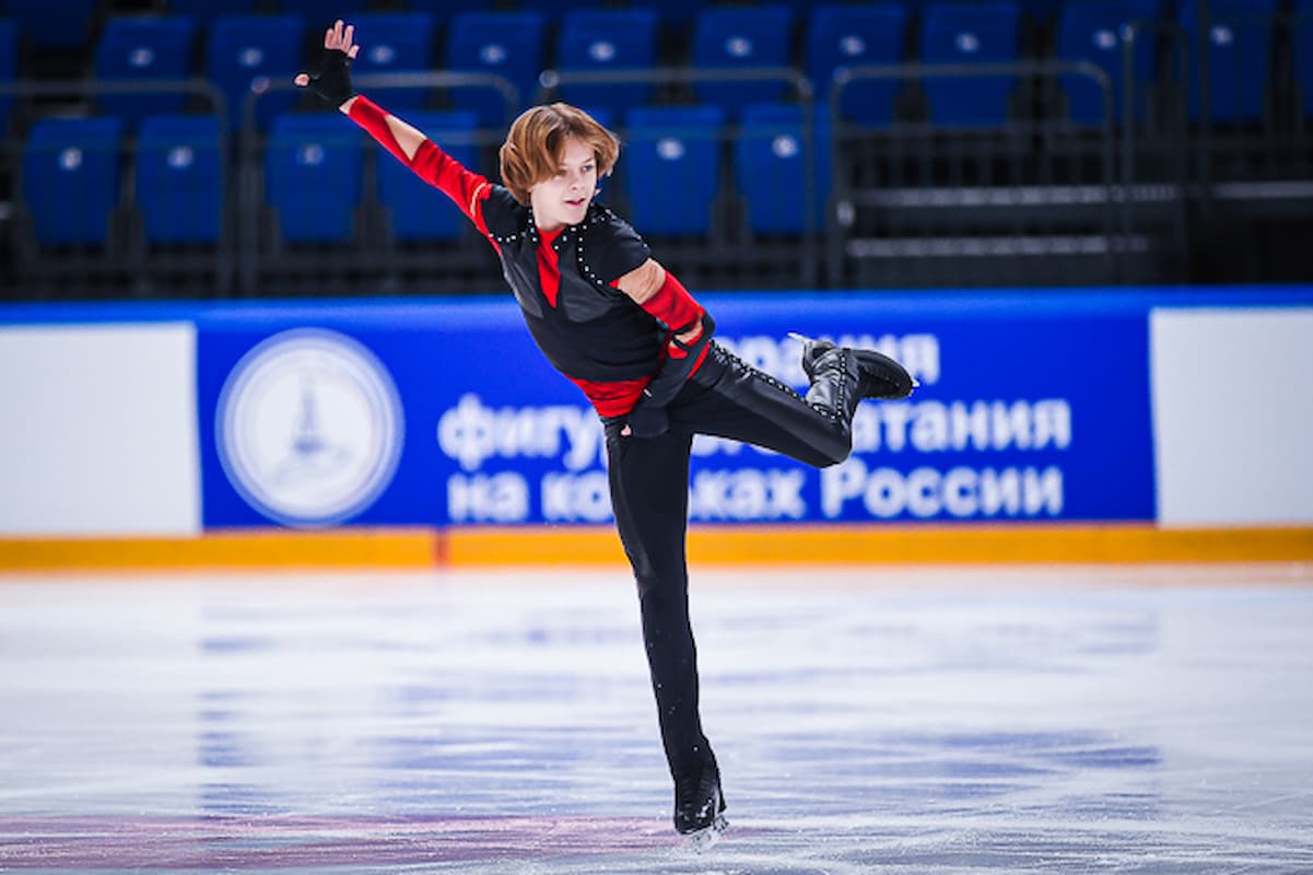 Arseny Fedotov im Kurzprogramm beim Junior Grand Prix 13.-15.11.2024