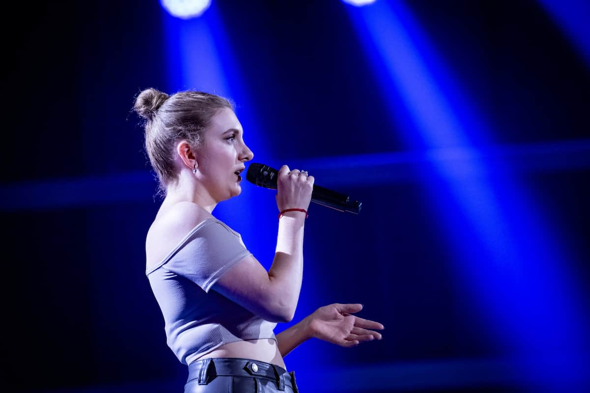 Corinna Feil singt bei The Voice of Germany am 4.10.2024