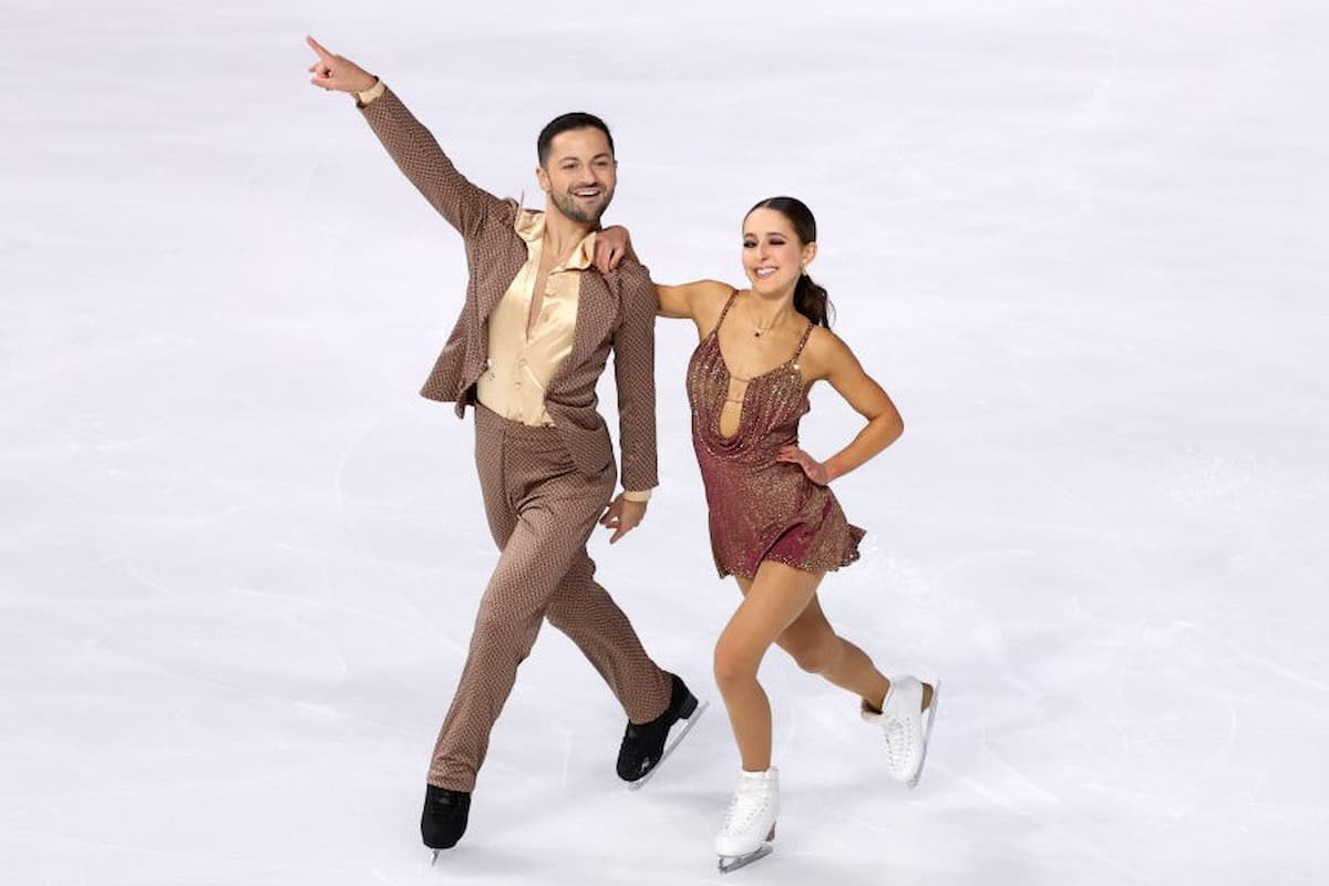 Lilah Fear - Lewis Gibson im Rhythm Dance beim ISU Grand Prix Skate America 2024