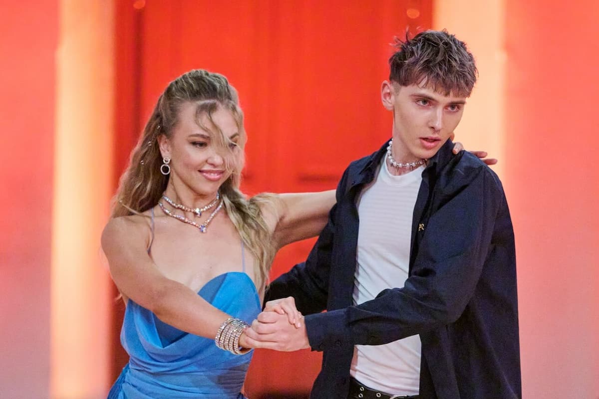 Kateryna Mizera - Oliver Knoll als Tanzpaar bei Dancing Stars 22.11.2024