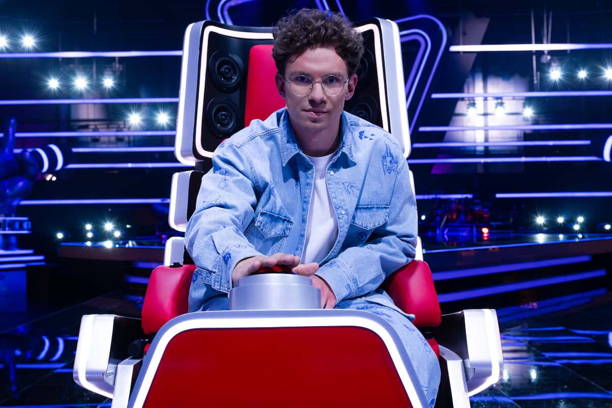 Talente Team Kamrad The Voice 29.11.2024 und ihre Songs - hier im Bild Kamrad als Coach