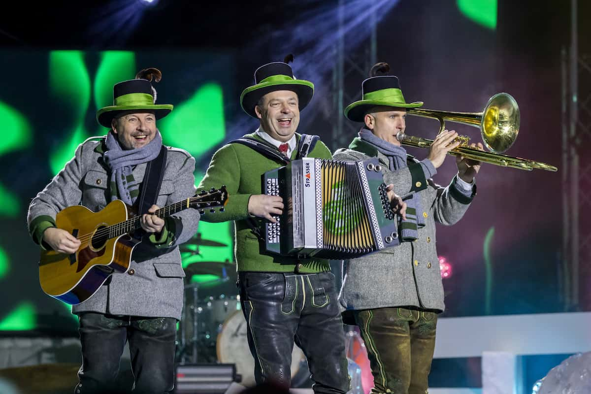 Schneiderwirt Trio bei Wenn die Musi spielt 2025 Winter Open Air