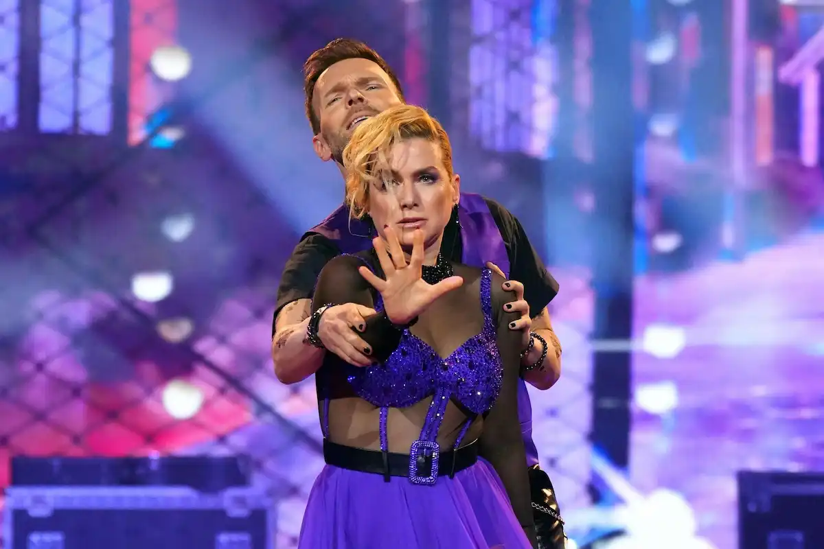 Jeanette Biedermann und Vadim Garbuzov bei Let's dance 7.3.2025