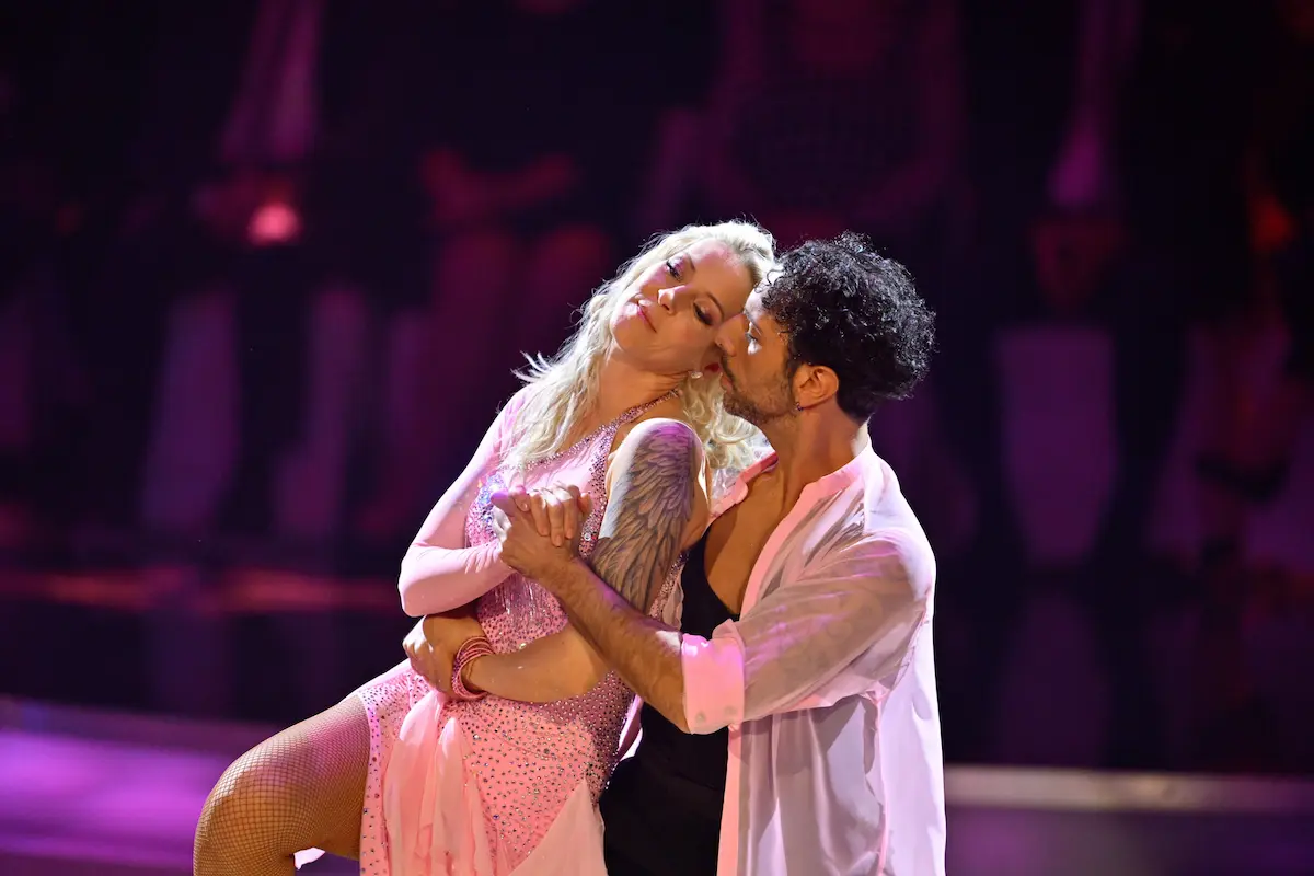 Simone Lugner und Danilo Campisi mit der Rumba bei Dancing Stars am 21.3.2025